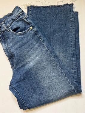 DL1961 Hepburn Wide Leg Jeans in Medium Blue